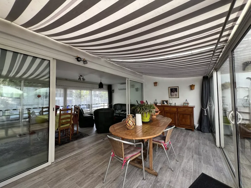 Terrazza - Spacious Apartment with Terrace in Tours