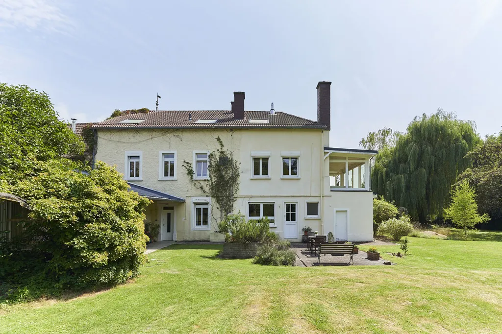 Jardin - Maison Ancienne avec Jardin à Biwer
