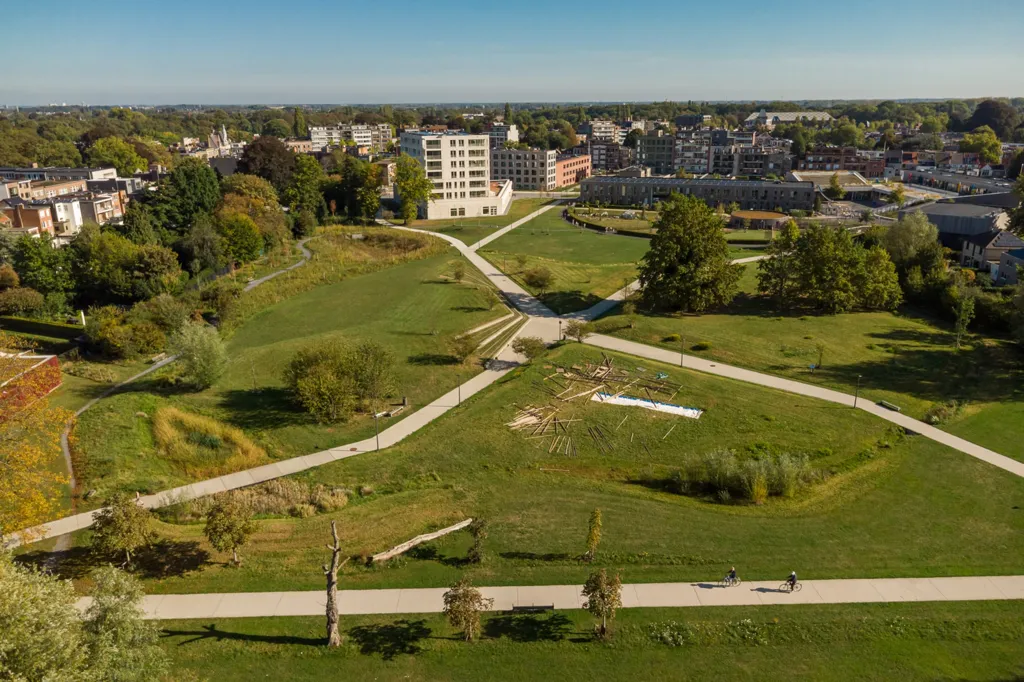 Vista aérea - Sustainable Apartment with Terrace in Mortsel