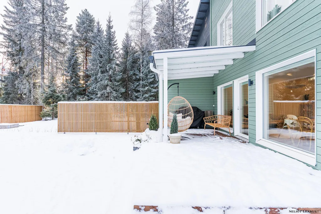 Terrass - Modern House with Sauna and Carport