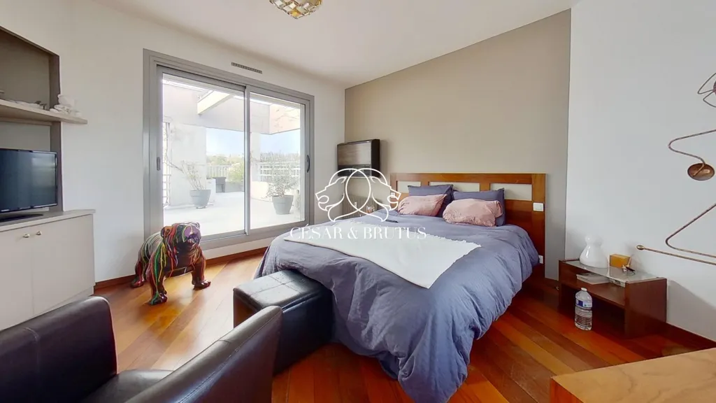 Magamistoad - Luxury Duplex Flat with Panoramic Terrace in Tassin