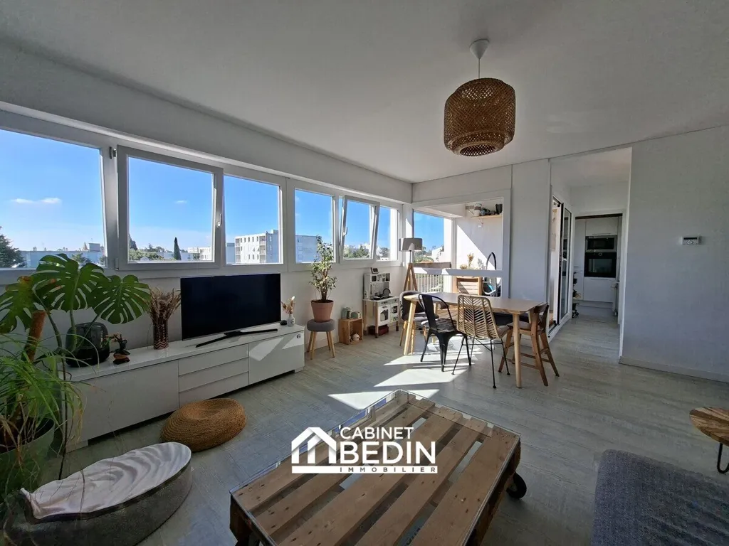 Elutuba - Bright 3-Piece Flat with South-Facing View in Le Bouscat