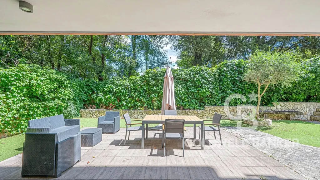 Terrasse - Refurbished Apartment with Private Garden in Rome