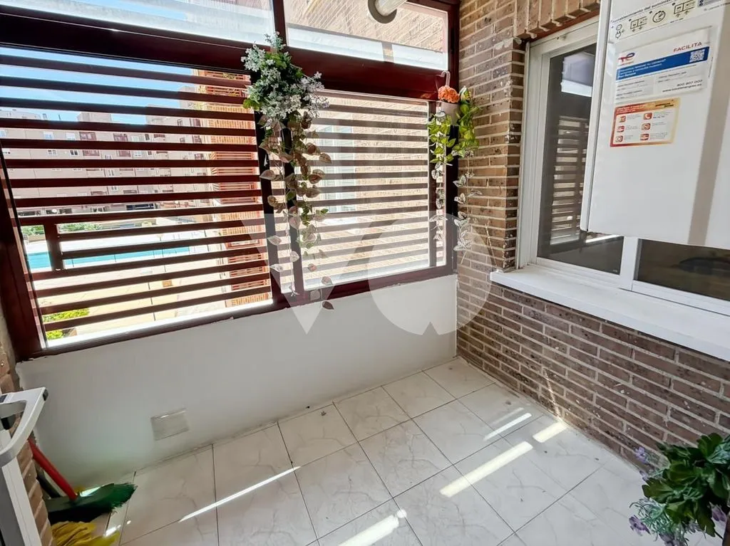 Terrasse - Luxury Apartment with Pool in Las Rosas, Madrid