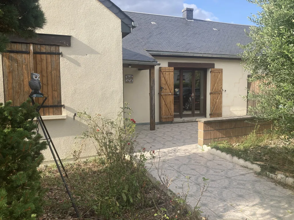 Extérieur - Maison Plain Pied avec Jardin près du Centre Ville