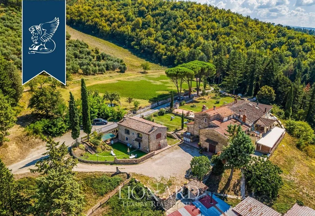 Vue aérienne - Historical Farmhouse with Pool in Dicomano