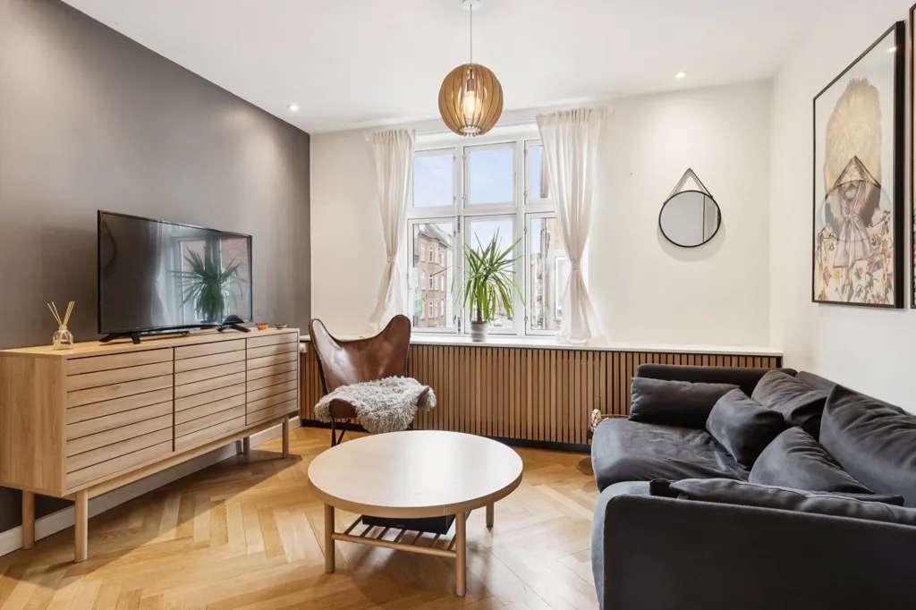 Séjour - 2-Bed Apartment in Historic Building, Aalborg