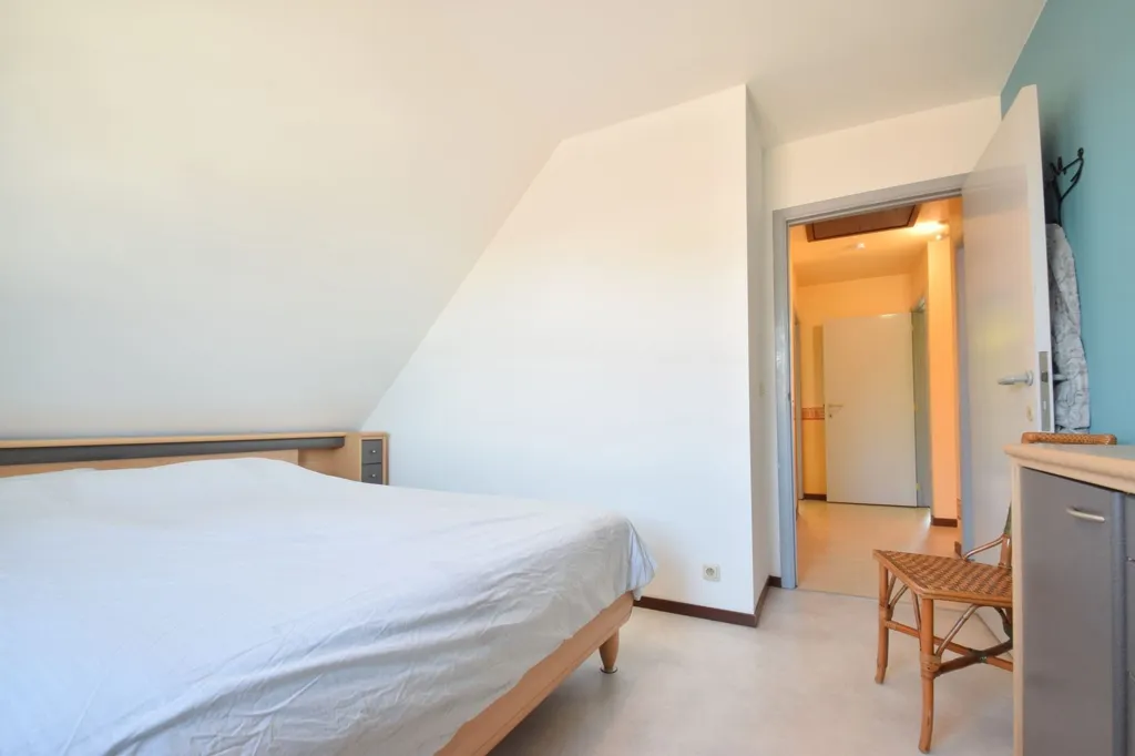 Chambres - Maison à Rafraîchir avec Terrasse à Wolvertem
