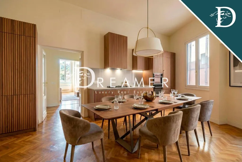 Salle à manger - Luxury Apartment with Garage in Florence