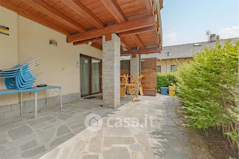Terrasse - Apartment with Garden and Valley View in Châtillon
