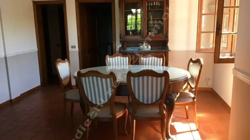 Salle à manger - Villa with Private Garden in Forte Dei Marmi