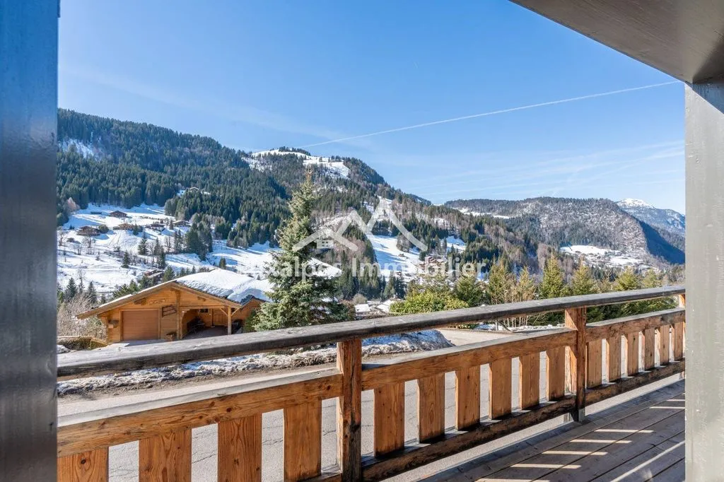 Balcony - Fully Furnished Chalet near La Clusaz Centre