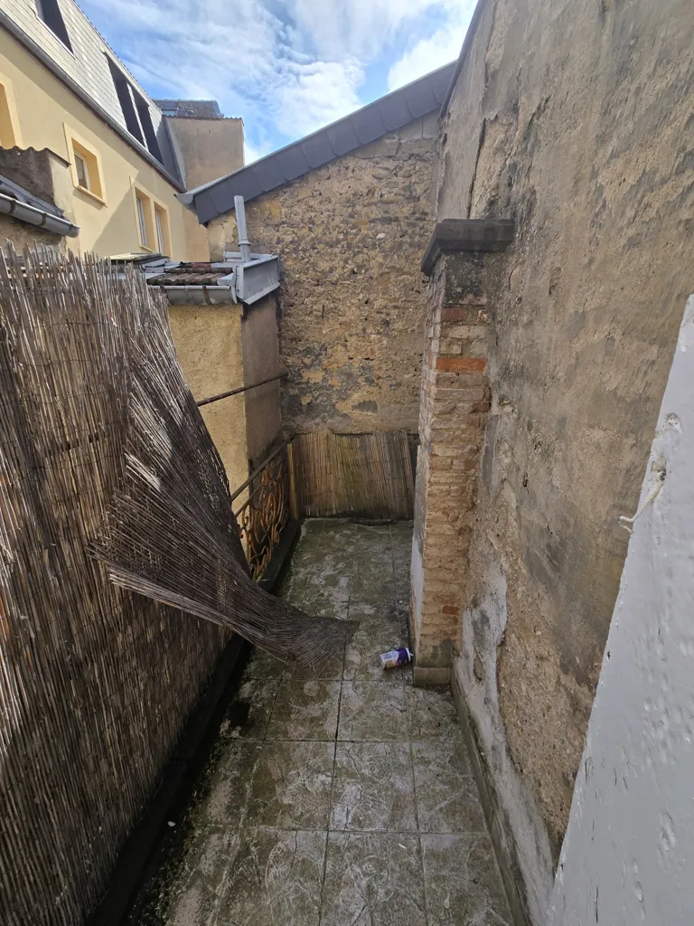 Aed - Renovable Apartment Building in Metz Centre