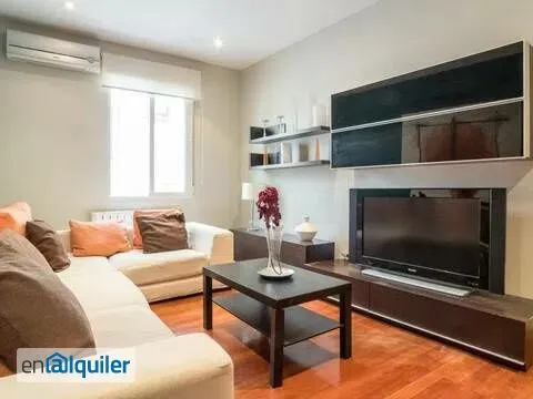 Living Room - Bright Apartment with Balcony in Chueca, Madrid
