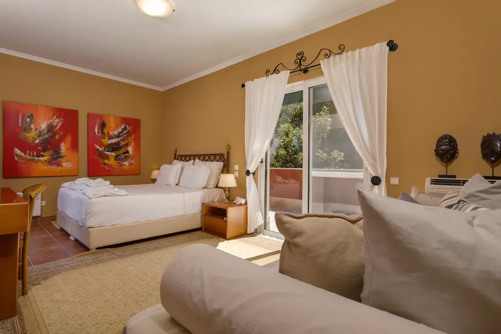 Chambres - Luxury Seafront Villa with Panoramic Views in Zakynthos