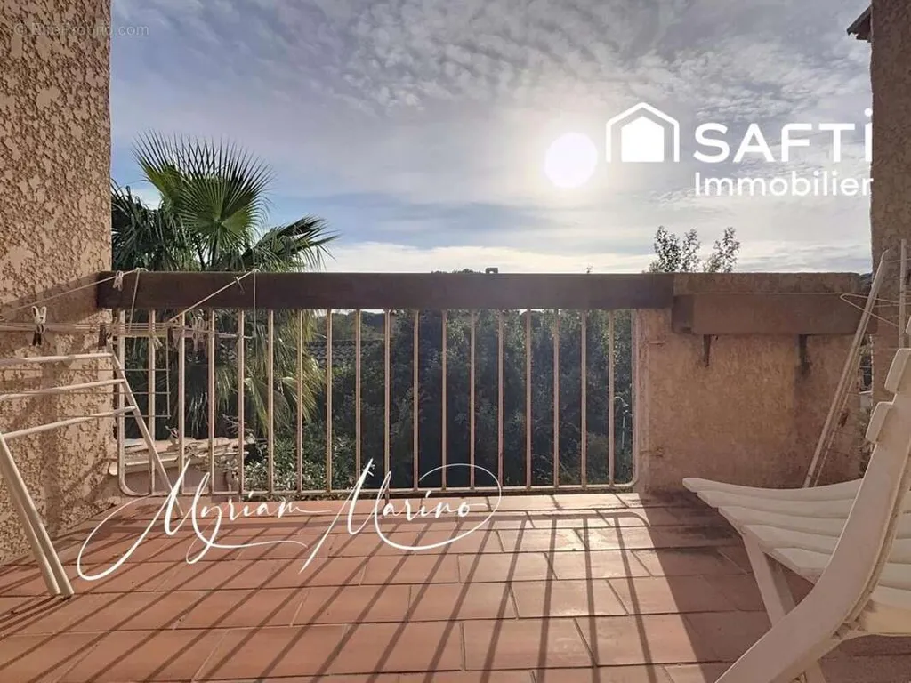 Balcon - Maison avec Jardin et Parking à Roquebrune-Sur-Argens