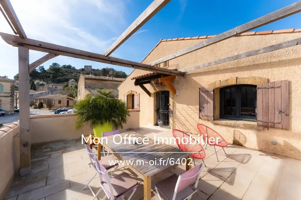 Terrasse - Maison avec Terrasse au Cœur de Rognes