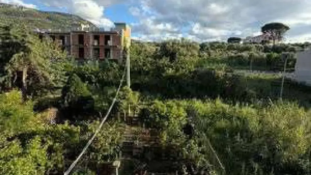Garden - Rustic Property with Garden in Sant'Agata di Militello