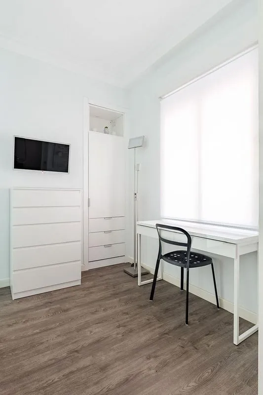 Chambres - Furnished Flat with Air Conditioning in Cuatro Caminos