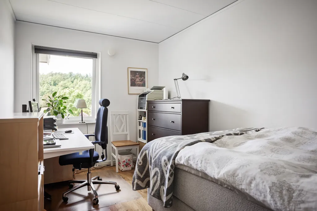 Chambres - Renovated Apartment with Balconies in Ingebäck