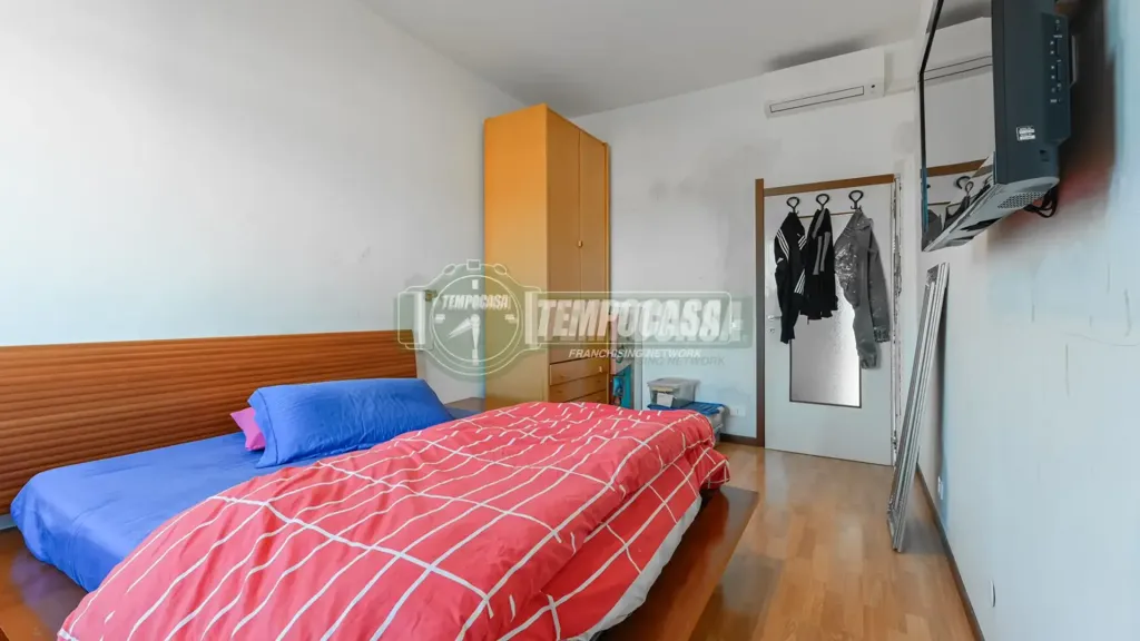 Magamistoad - Spacious Apartment with Balcony in Carnate