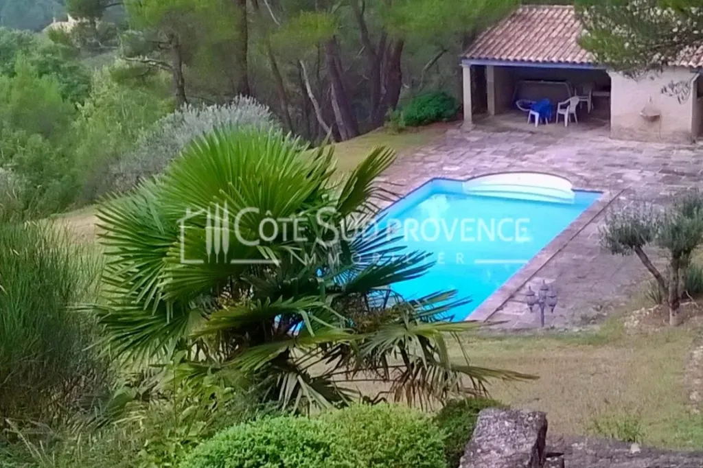 Piscina - Villa with Pool and Views near Carpentras