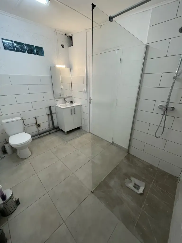 Vannitoad - T2 Flat with Parking in Tampon