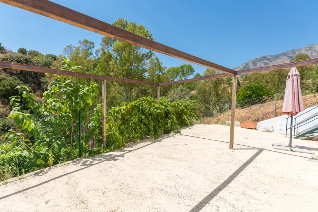 Terrasse - Detached Villa with Orchard in Mijas Costa