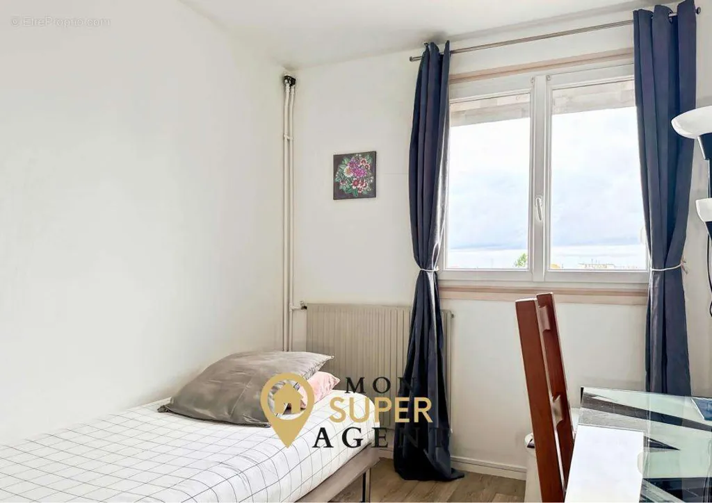 Camere da letto - Apartment with Balcony in Melun