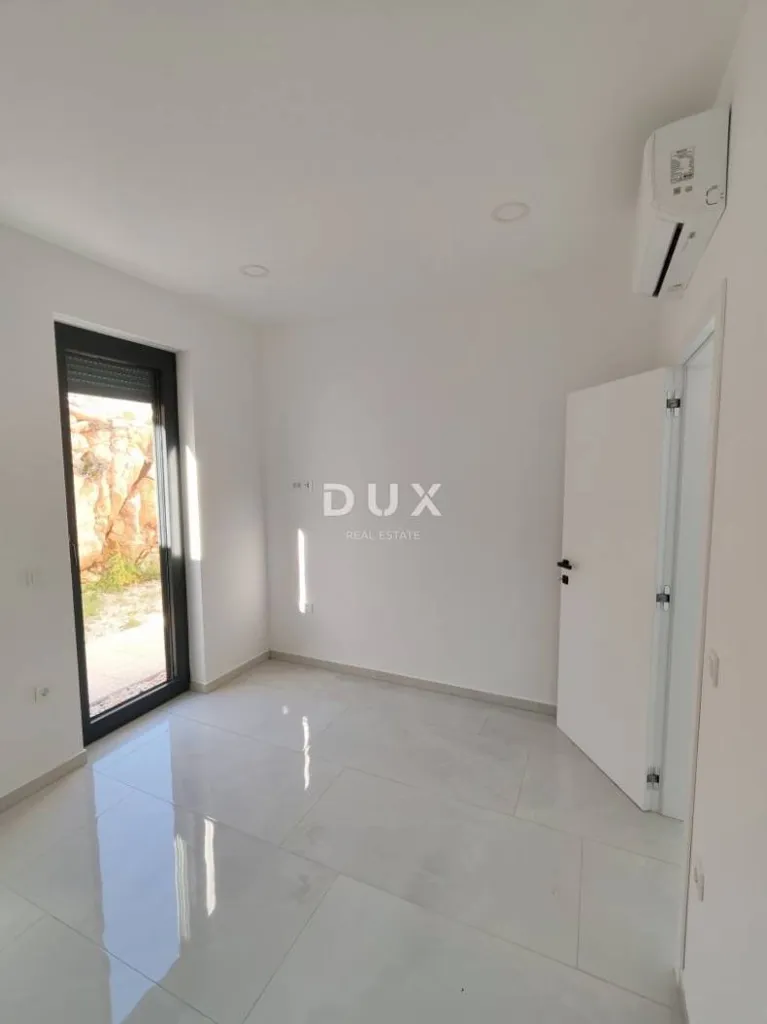 Rooms - Modern Ground Floor Flat with Sea View in Rovanjska
