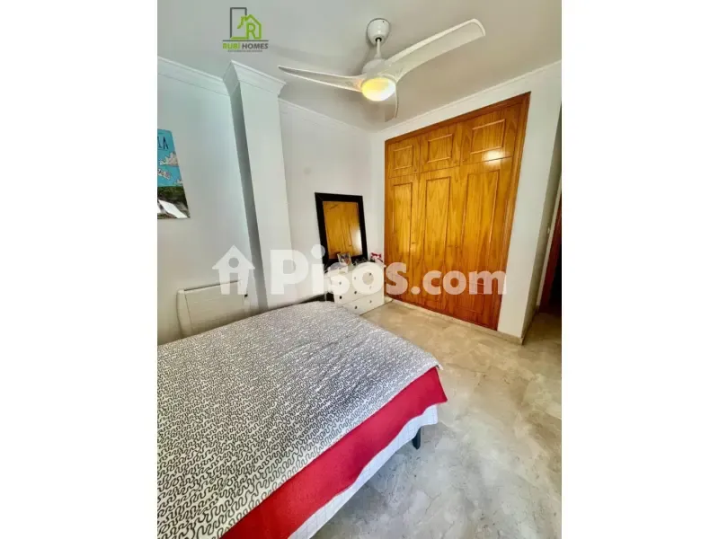 Chambres - Bright Apartment with Balcony Views in Granada