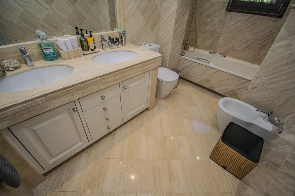 Vannitoad - Luxury Apartment with Sea Views in Marbella