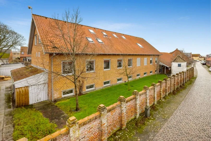 Vue aérienne - Office Space with Garden between Town Centre and Harbour in Ringkøbing