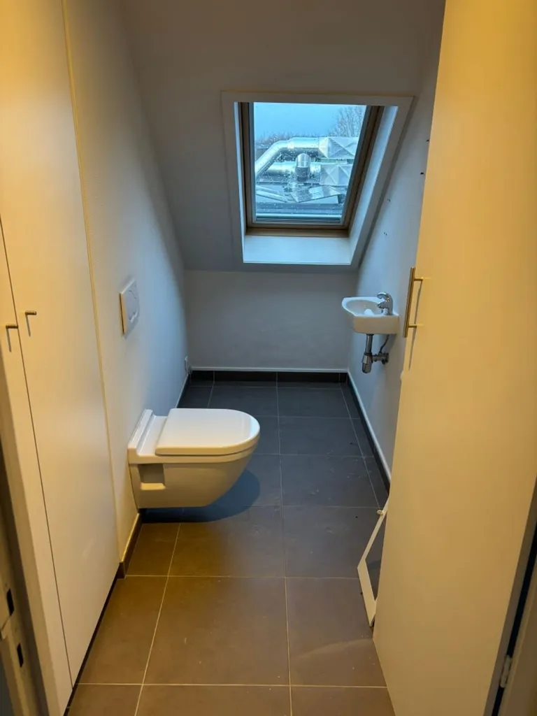 Vannitoad - Spacious Loft with Elevator in Destelberg