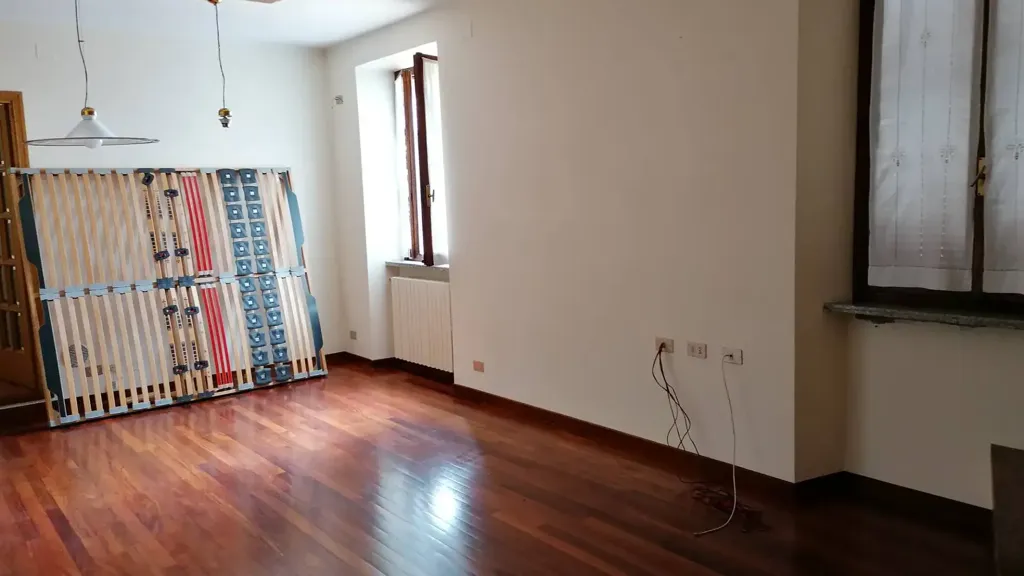 other_room