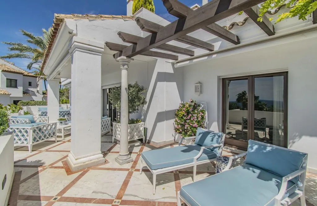 Terrass - Luxury Apartment with Sea Views in Marbella