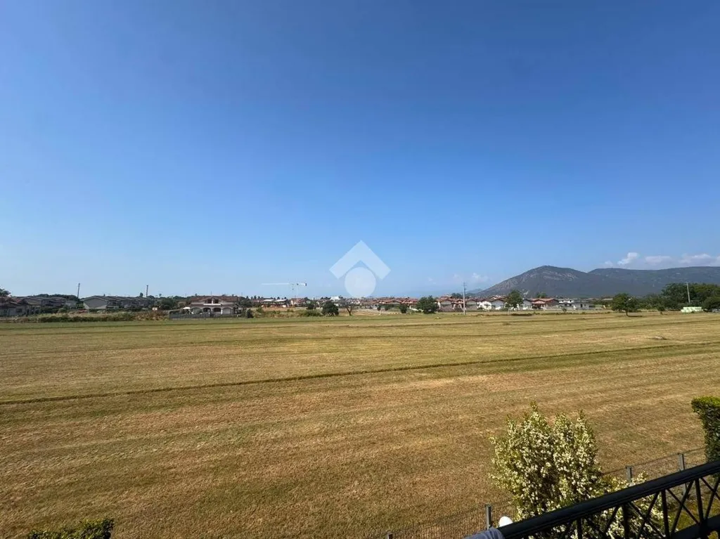 Aed - 5-Bedroom Apartment with Terrace in Rivalta di Torino