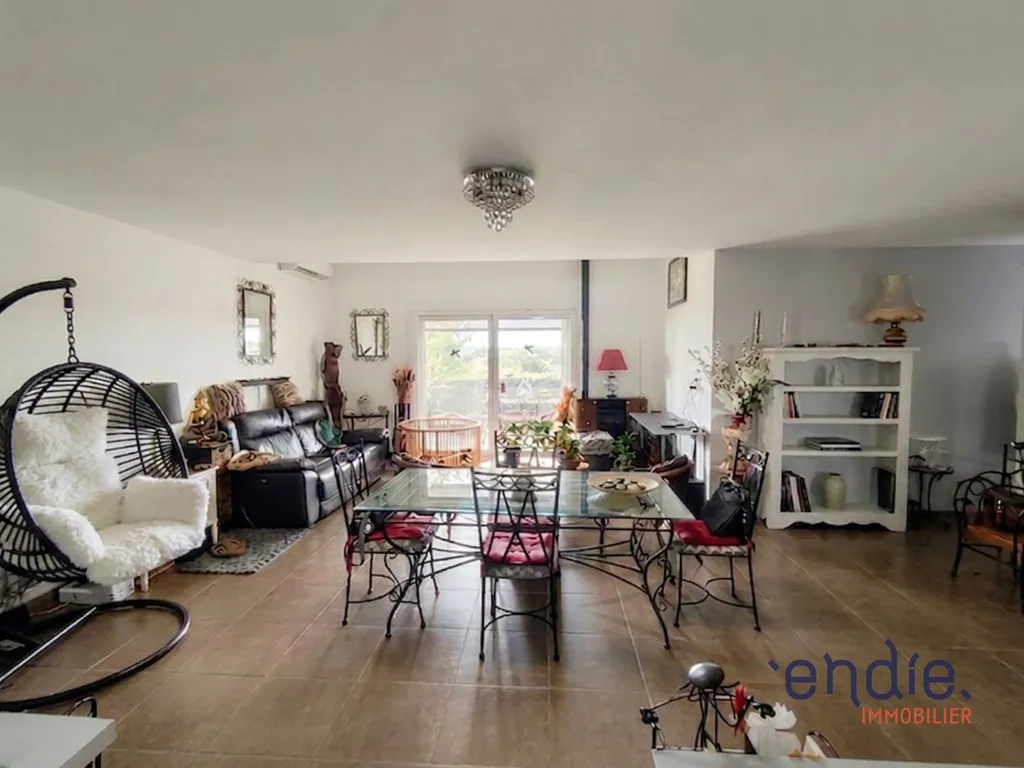 Salle à manger - Maison 5 pièces à Montaut