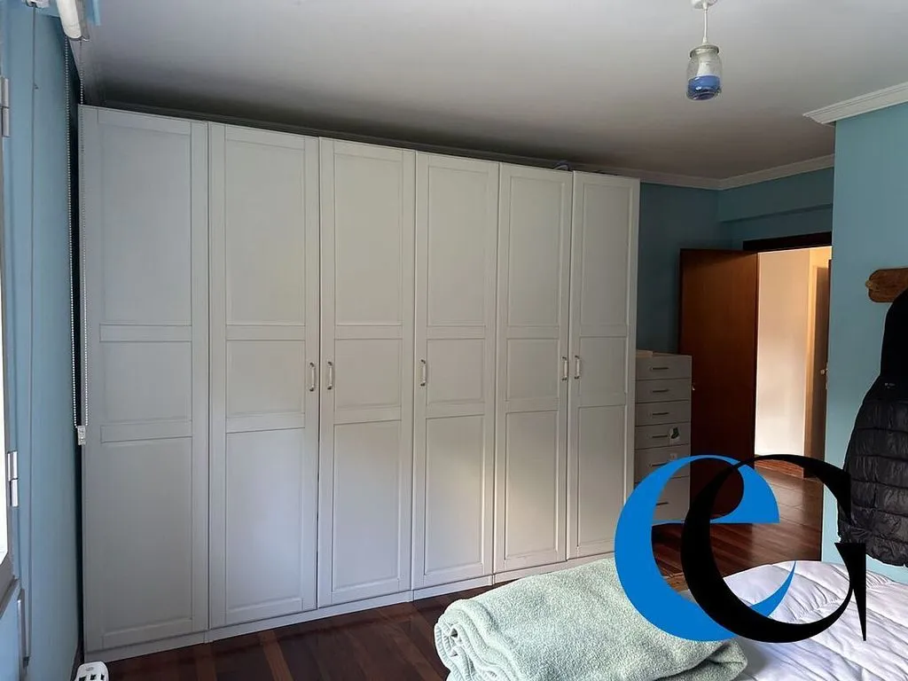 Chambres - Apartment with Balcony in Aia