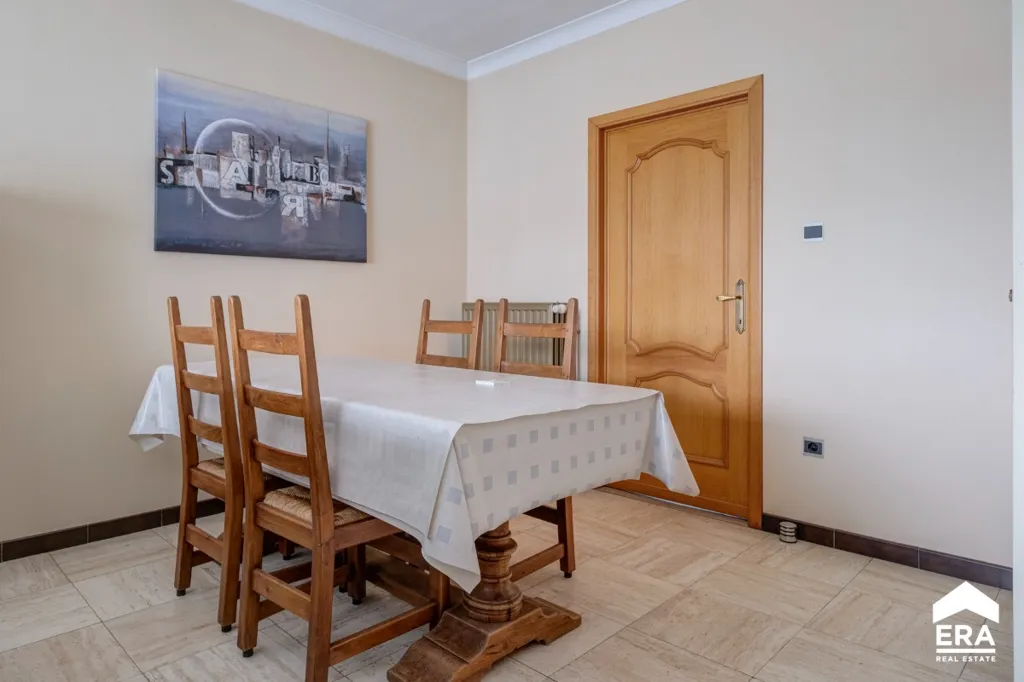 Salle à manger - Maison Semi-Détachée avec Jardin Sud-Ouest à Geetbets