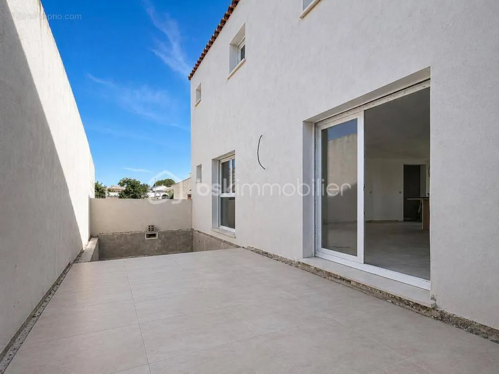 Aed - New Villa with Pool in Bassan