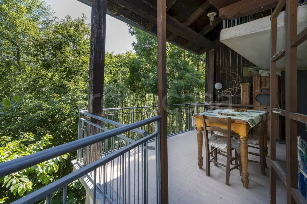 Balcon - Rustic Cottage with Woodland View in Roccabruna