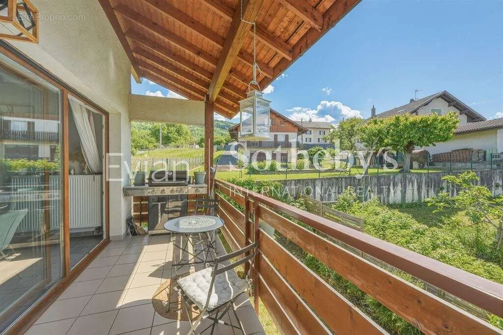 Balcon - Appartement Duplex avec Balcon à Lugrin