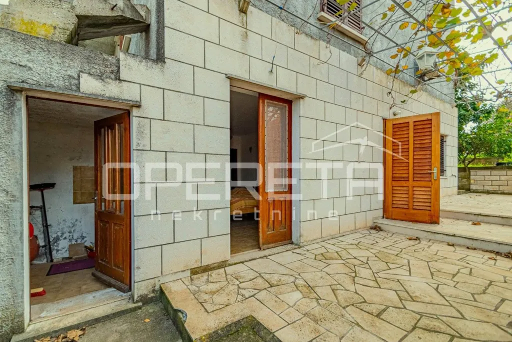 Giardino - Multi-Functional House with Sea View in Lumbarda