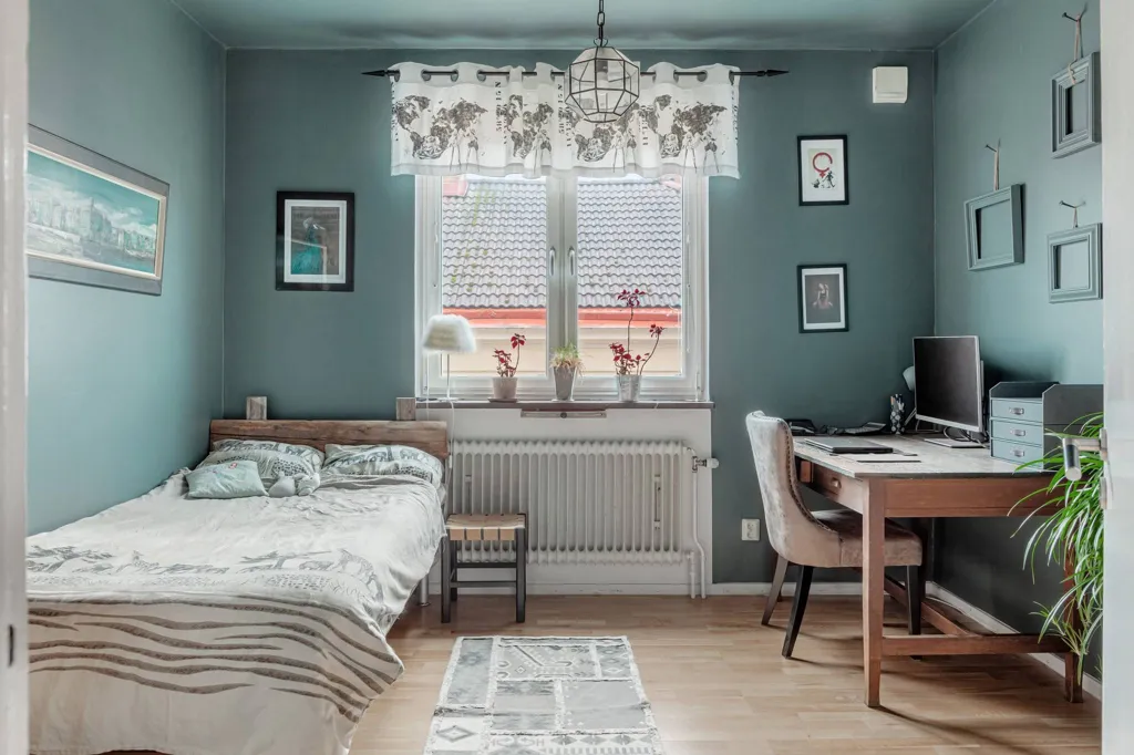 Chambres - Spacious Three-Room Apartment with West-Facing Balcony in Nyköping