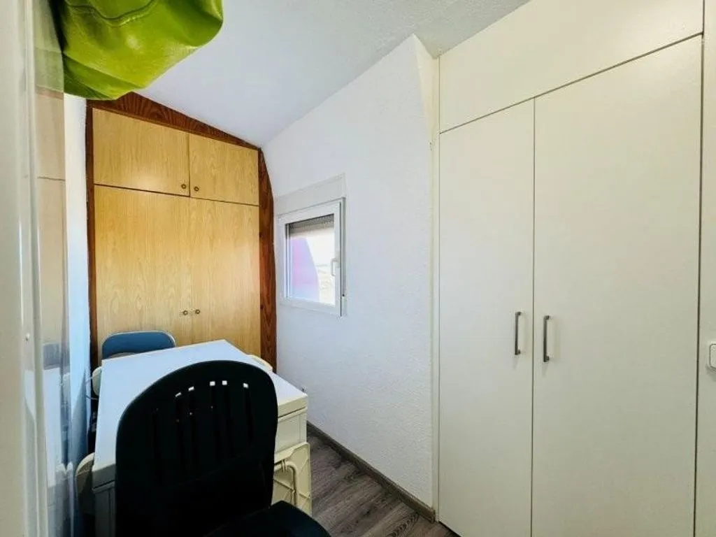 Magamistoad - Penthouse with Pool in Torrevieja