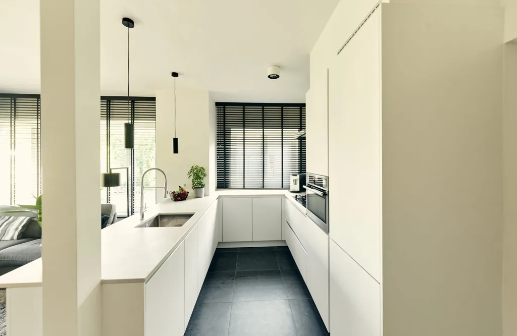 Köök - Renovated Corner Apartment with Terrace in Antwerp
