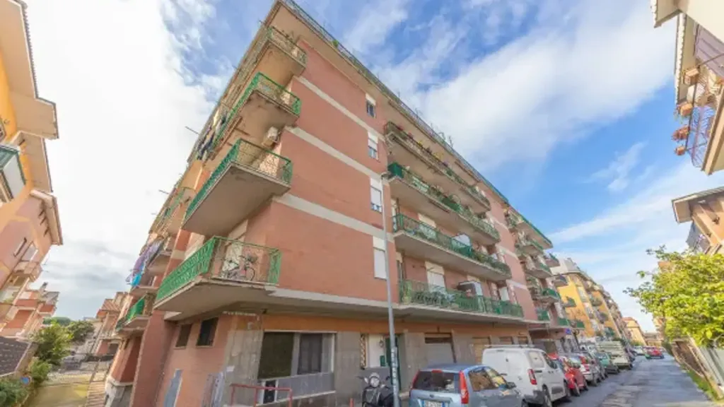 Extérieur - Spacious Apartment with Balcony in Ciampino