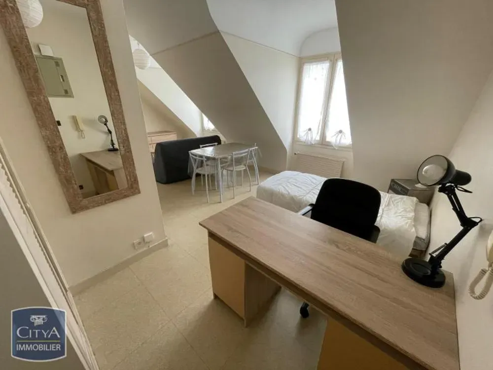 Magamistoad - One-Bedroom Flat with Parking in Blois