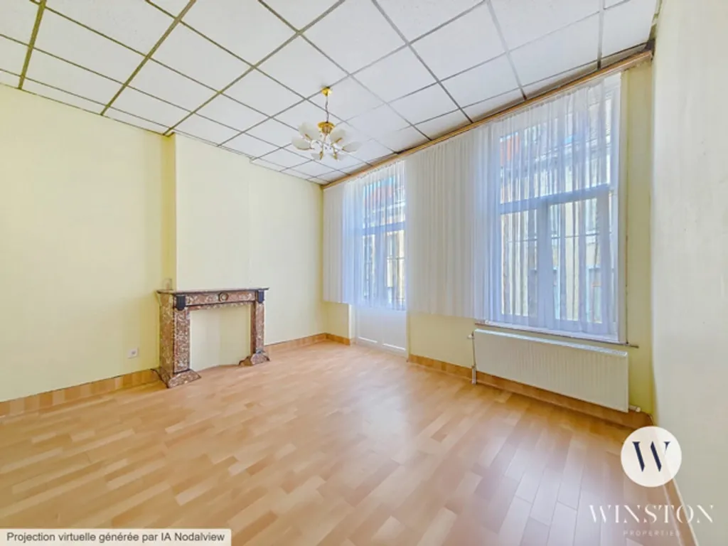 Living Room - Investment Triplex with Terrace in Central Location